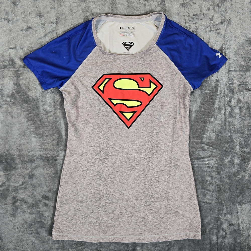 Under Amour Heatgear Fitted Superman T Shirt Size XS DC Comics Woman's